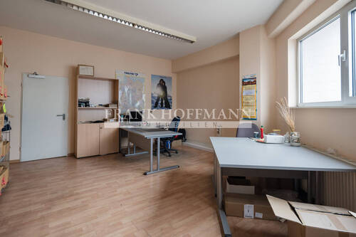 M2261-H8EG Büro 1 - 