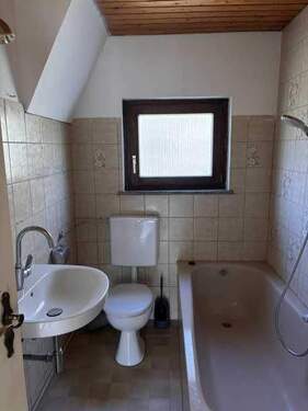 Bad mit Wanne OG - 