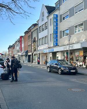 Ansicht - Reduziert ! Schickes Wohn- und Geschäftshaus in 52349 Düren