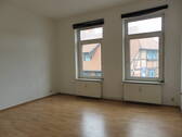 Zimmer Obergeschosswohnung (rechts) - 