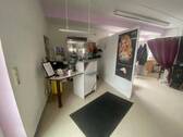 ehemaliger Friseursalon - 