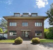 Charmantes Dreiparteienhaus in Braunsfeld mit großem Grundstück - Köln Müngersdorf