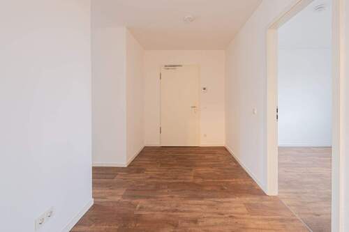 Flur Bild 2 - 4 Zimmer Etagenwohnung in Dresden