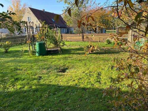 Grundstück am Haus - 