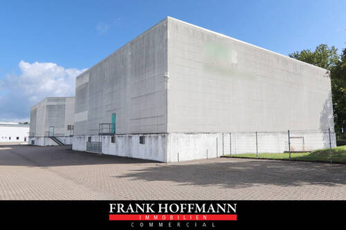 M2261-H8UG Titelbild - Lagerhallenabschnitt im Gewerbegebiet von Kaltenkirchen-Süd