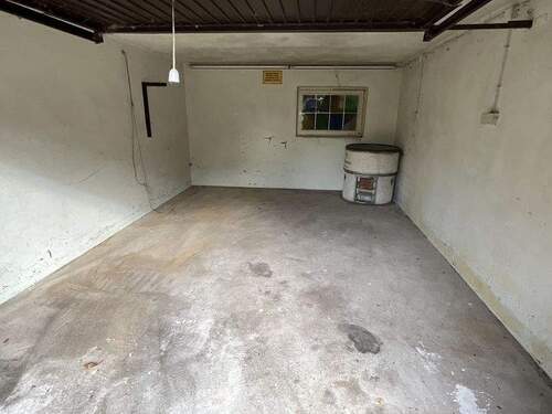 Garage - 2 - 