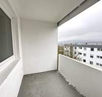 Helle, gemütliche 2-Zimmerwohnung mit Balkon, Stellplatz und Blick ins Grüne! - Niedernhausen