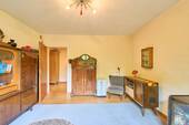 Schlafzimmer II EG - 