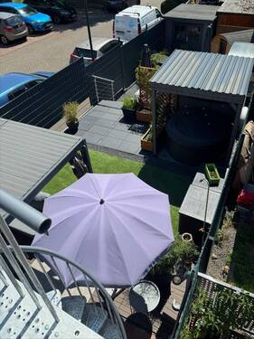 Blick auf auf den Garten - 4 Zimmer Etagenwohnung zum Kaufen in Dexheim