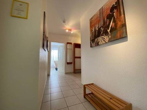 Flur/ Eingangsbereich - 