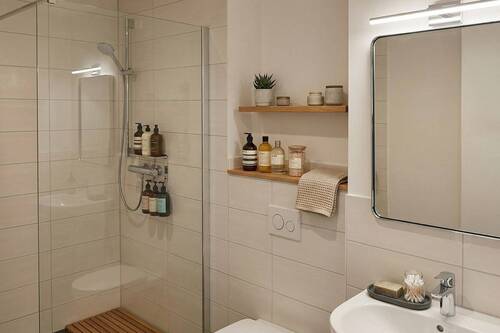 Bad-Einrichtung visualisiert - Etagenwohnung mit 70,70 m&sup2; in Frankfurt (Oder) zur Miete