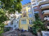 Objektansicht - Nähe Bahnhof: Modernisierte 3,5-Zimmer-Altbau-Wohnung in Lübeck-St. Lorenz Nord, Steinrader Weg