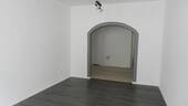 Offenes Wohnzimmer zur Küchennische - 2 12 - Raumwohnung im Stadtzenrum