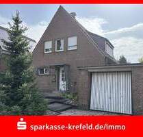 Freistehendes Einfamilienhaus mit Garage - Krefeld Bockum