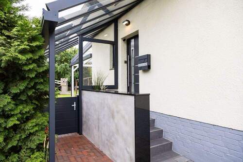 Eingang - 6 Zimmer Einfamilienhaus in Hamburg