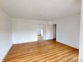 Ansicht II: Wohn- und Esszimmer - 2 Zimmer Etagenwohnung in Wertheim