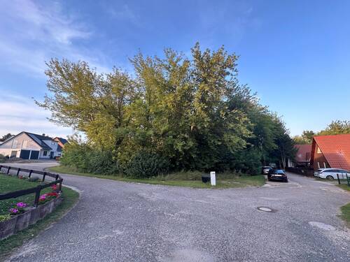 Letzte Bauinsel in Hohenmölsen mit 2.167 m² - Letzte Bauinsel für EFHer oder Reihenhaus im B-Plan Gebiet von Hohenmölsen mit 2.167 m²