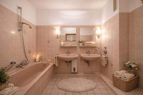 Wannenbad_gestaged - 