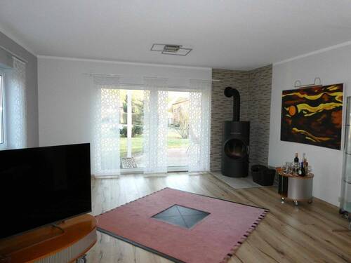 Wohnzimmer kl.JPG - Einfamilienhaus mit 114,90 m&sup2; in Podelzig zum Kaufen