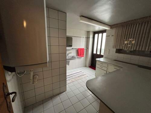 Waschkeller mit Dusche - 
