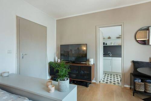 Wohn-/Schlafbereich - 1 Zimmer Etagenwohnung in Düsseldorf