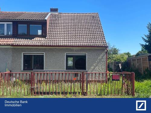 Straßenansicht - PRIESSENKUNG Ihr neues Zuhause mit fertigem Projekt