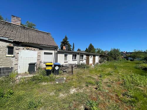 Nebengebäude - Doppelhaushälfte mit 100,00 m² in Cottbus zum Kaufen