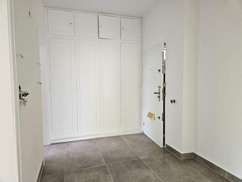 Einbauschrank Flur - 