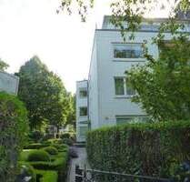 2,5 Zimmerwohnung mit Balkon in der Bellevue mit Alsterblick ! - Hamburg Winterhude