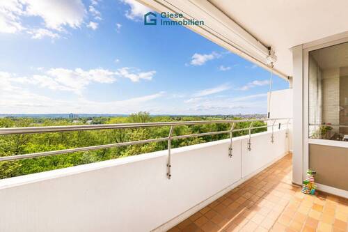 Balkon - Etagenwohnung mit 80,40 m&sup2; in Stuttgart zum Kaufen