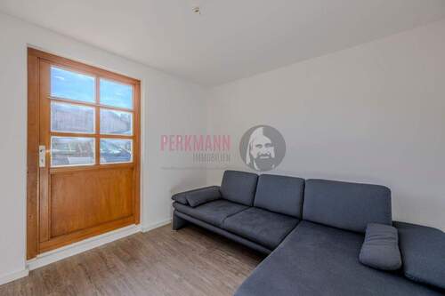 Büro/Gästezimmer mit separaten Eingang - 