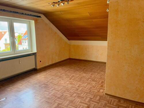 Wohnzimmer Ansicht 1 - Etagenwohnung mit 50,00 m² in Moosburg zur Miete