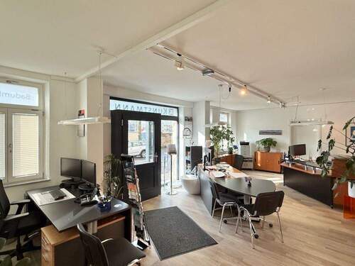 Verkaufsraum / Büro 1 - 4 Zimmer Gewerbeobjekt (Büro, Produktion, Verkauf) in Nürnberg