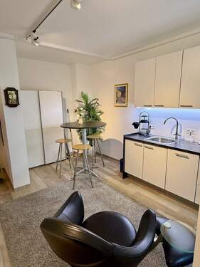 Küche / Pausenraum mit EBK - 