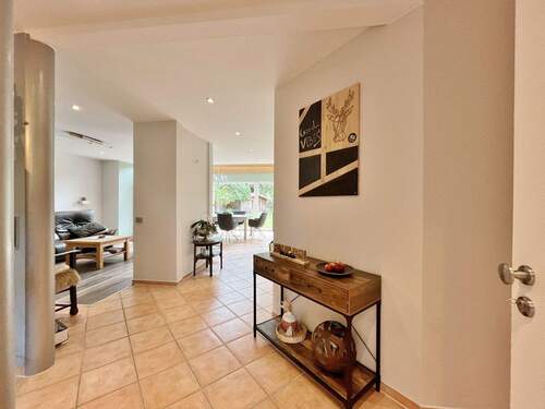 Eingangsbereich - Einfamilienhaus mit 170,00 m&sup2; in Stuhr zum Kaufen