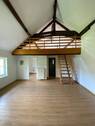 Wohnbereich mit Blick auf Schlafgalerie - 2 Zimmer Etagenwohnung zur Miete in Konz