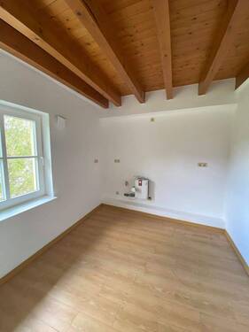 Küche - Etagenwohnung mit 47,00 m&sup2; in Konz zur Miete
