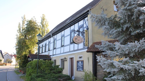 Außenansicht - Landgasthof oder Wohnraum! - 359.000,00 EUR Kaufpreis,