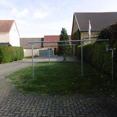 Innenhof mit Stellplätze - 