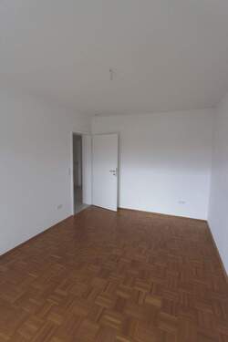 Schlafzimmer (2).JPG - 