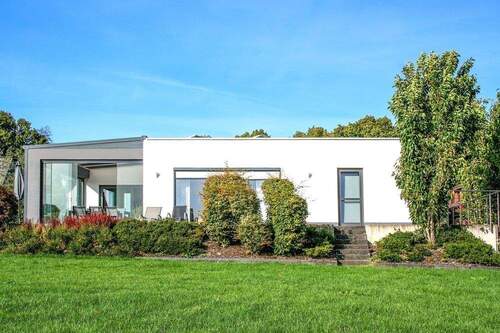 Villa Hunsrück - 4 Zimmer Einfamilienhaus zum Kaufen in Morbach / Hunolstein