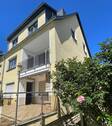 Seitenansicht mit Terrasse und Balkon - 8 Zimmer Reihenendhaus in Gotha