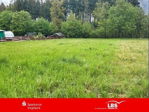 Grundstück - Platz für große Wohnträume - 30.000,00&nbsp;EUR Kaufpreis, ca.&nbsp; 0,00&nbsp;m&sup2;