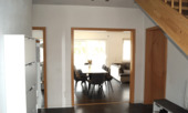 Blick in den Wohn- und Essbereich - 