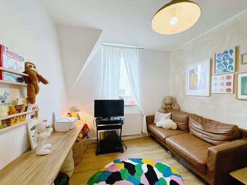 Kinder- oder Arbeitszimmer - 