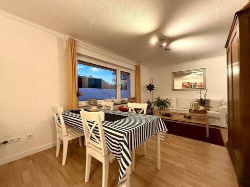 Esszimmer/Wohnzimmer - 