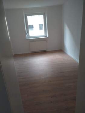 Zimmer - 3 Zimmer Etagenwohnung in Nürnberg