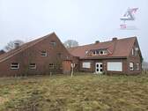Straßenansicht - Bauernhaus, Landhaus mit 190,00 m&sup2; in Uplengen / Neufirrel zum Kaufen