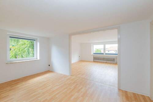 Wohn- und Esszimmer OG - 