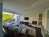 Wohnzimmer mit Kamin - 